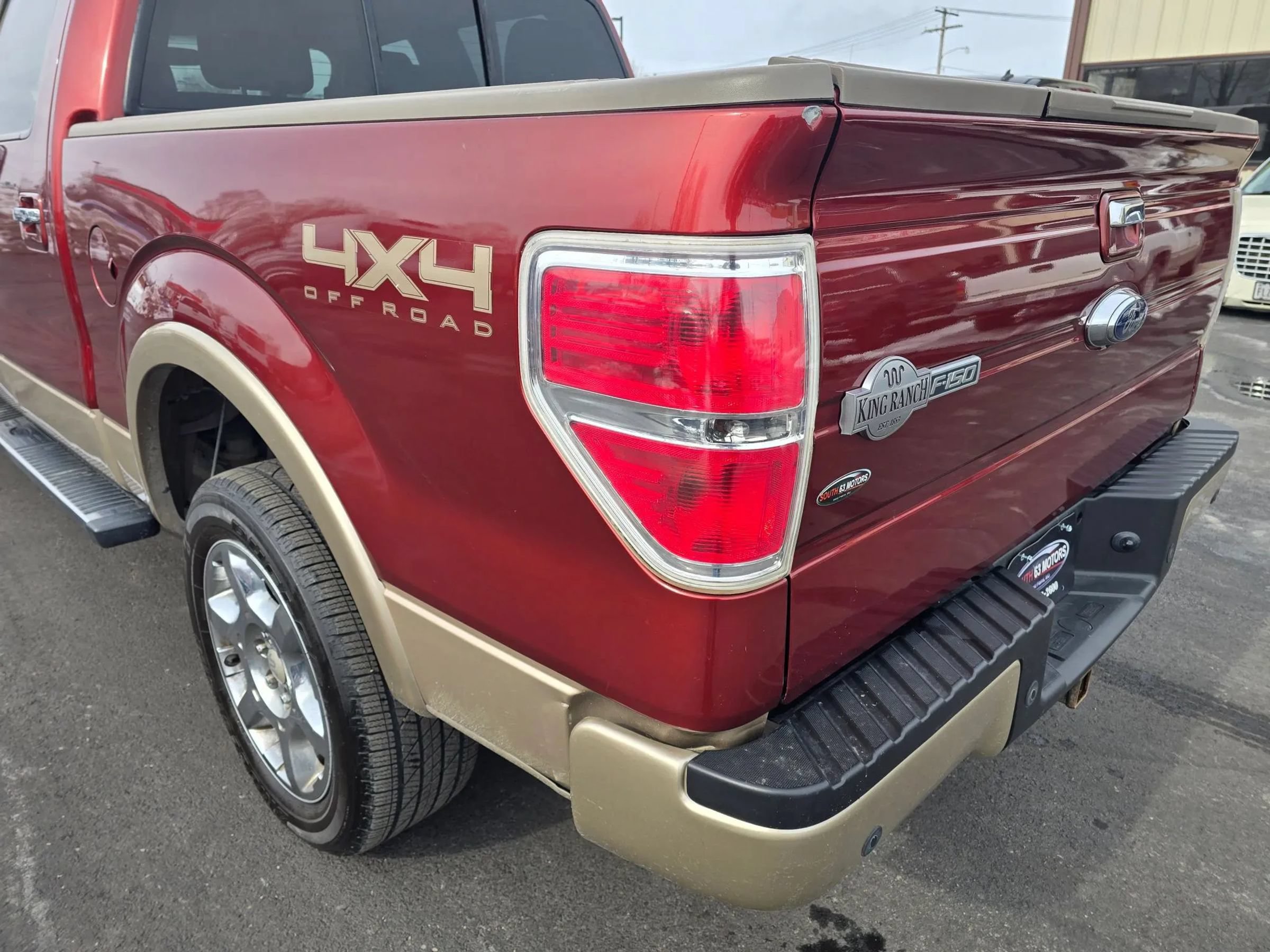 Used 2014 Ford F150 King Ranch w/ King Ranch Luxury Package AWD/4WD image 9