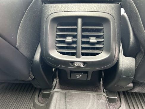 Used 2017 Jeep Cherokee Limited AWD/4WD image 20