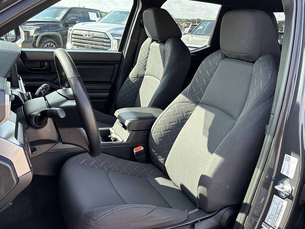 Certified 2026 Toyota Tacoma SR5 AWD/4WD image 13