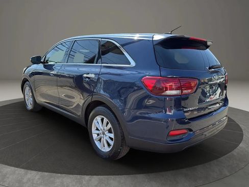 Used 2019 Kia Sorento FWD image 7