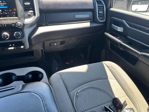 Used 2024 RAM 3500 Big Horn AWD/4WD image 16