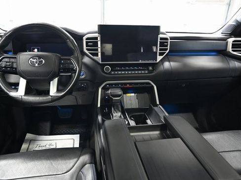 Used 2023 Toyota Sequoia Platinum image 13