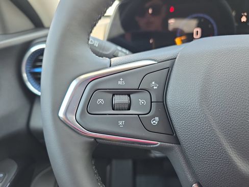 New 2026 Chevrolet Trax LT w/ Driver Confidence Package FWD image 19