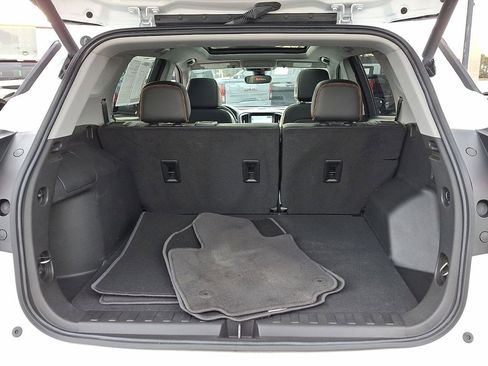 Used 2022 GMC Terrain AT4 w/ Infotainment Package II image 27