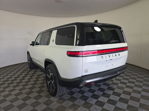 Used 2024 Rivian R1S Adventure AWD/4WD image 3