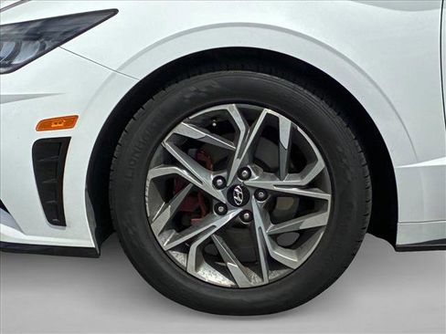 Used 2023 Hyundai Sonata SEL FWD image 9