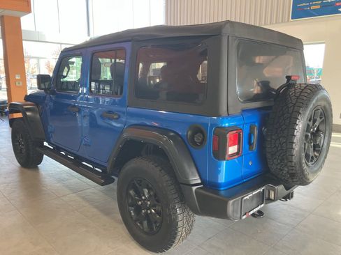 Used 2021 Jeep Wrangler Unlimited Sport image 7