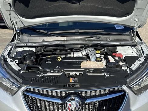 Used 2022 Buick Encore Preferred w/ Safety Package image 27