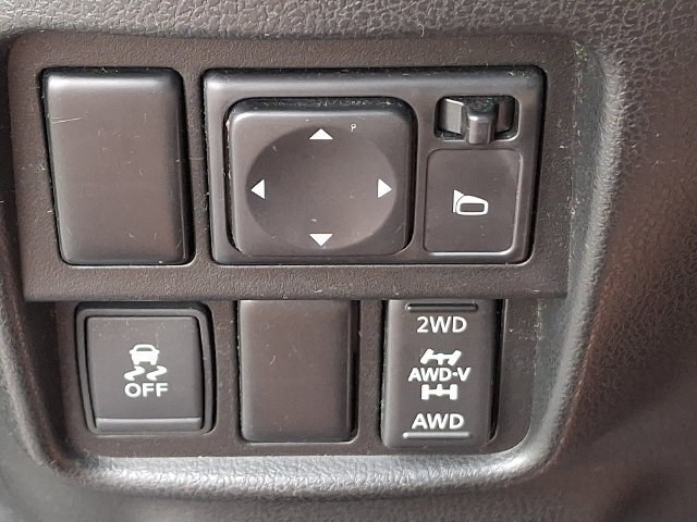 Used 2014 Nissan Juke S AWD/4WD image 13