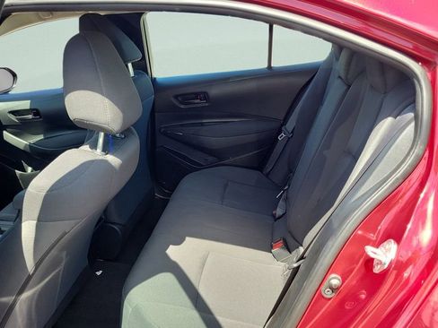 Used 2022 Toyota Corolla LE FWD image 10