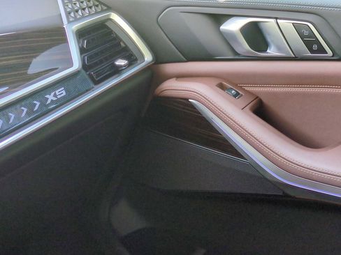 Certified 2024 BMW X5 xDrive40i w/ Parking Assistance Package image 37