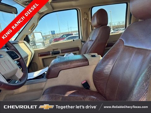 Used 2012 Ford F250 King Ranch w/ King Ranch w/Chrome Pkg image 23