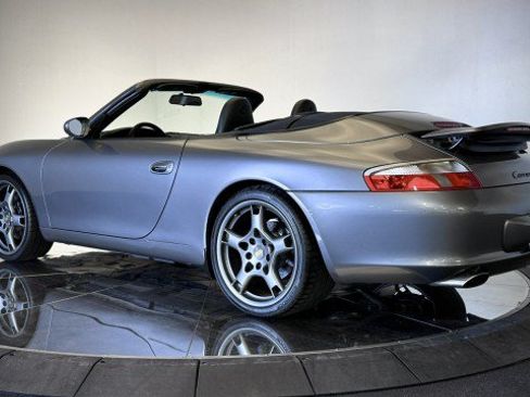 Used 2003 Porsche 911 Cabriolet image 19
