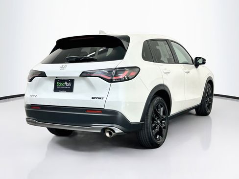 Used 2024 Honda HR-V Sport image 9