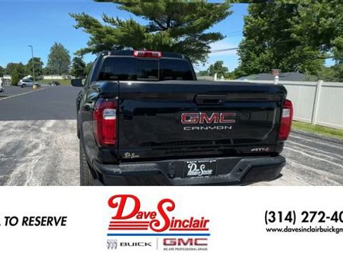 New 2026 GMC Canyon AT4 w/ AT4 Premium Package AWD/4WD image 7