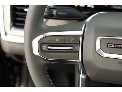 New 2026 GMC Canyon Denali image 19