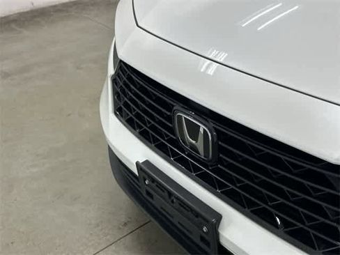 Certified 2024 Honda Accord Sport image 29