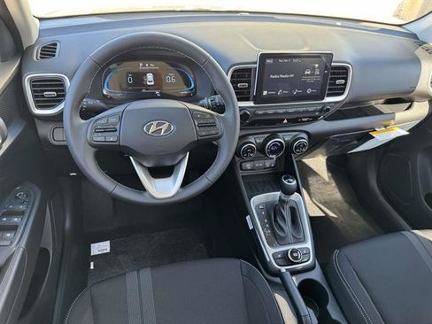 New 2026 Hyundai Venue SEL FWD image 7