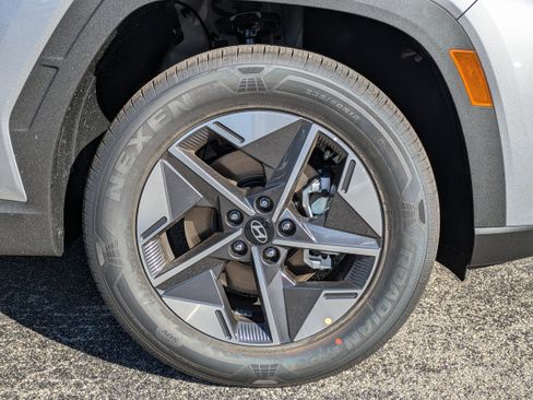 New 2026 Hyundai Tucson SEL image 11
