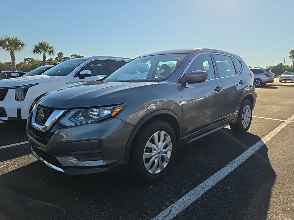 Used 2020 Nissan Rogue S FWD image 7