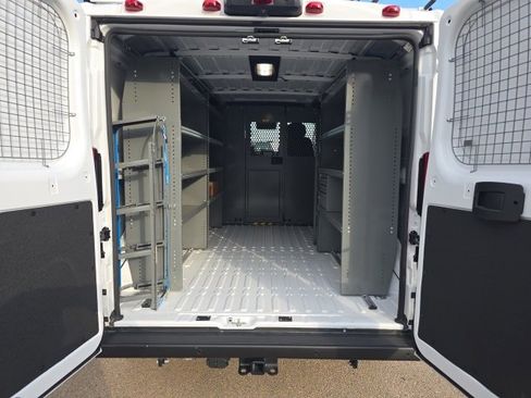 Used 2025 RAM ProMaster 2500 w/ Quick Order Package 22G SLT image 7