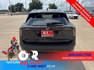 New 2025 Nissan Kicks SR FWD video 4