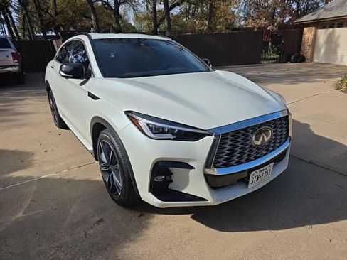 Used 2023 INFINITI QX55 Essential image 4