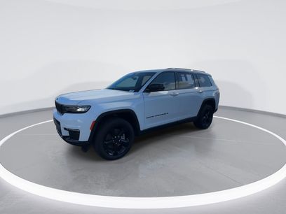 Used 2025 Jeep Grand Cherokee L Limited w/ Black Appearance Package