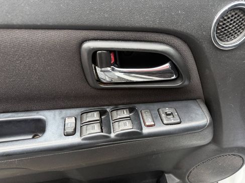Used 2012 Chevrolet Colorado LT AWD/4WD image 18