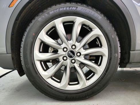 Used 2022 Lincoln Corsair AWD w/ Premium Package image 36