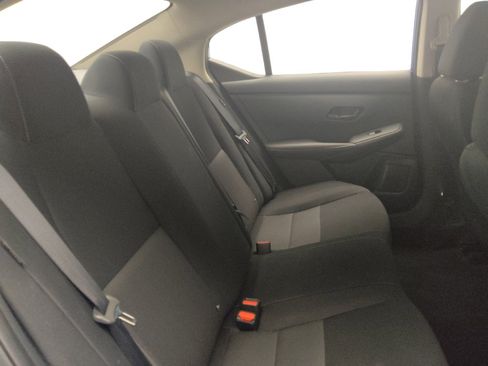 Used 2025 Nissan Sentra SV FWD image 19