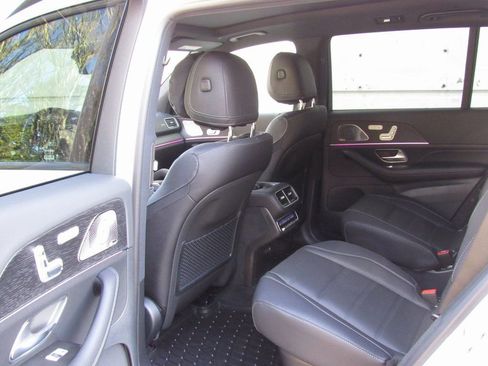 New 2026 Mercedes-Benz GLS 450 4MATIC image 13