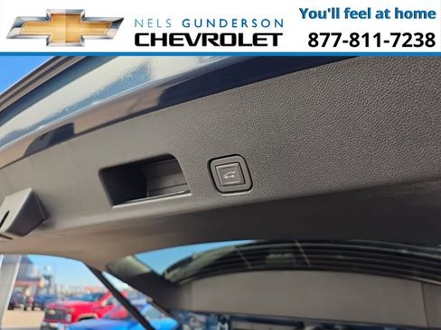 New 2026 Chevrolet Traverse Z71 w/ Driver Confidence Package image 16