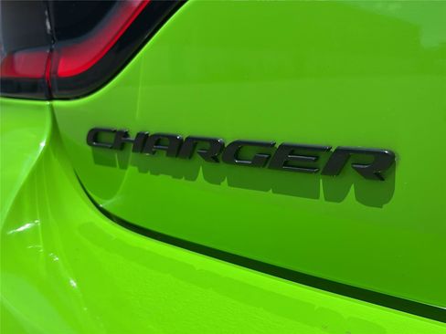 Used 2017 Dodge Charger R/T RWD image 28