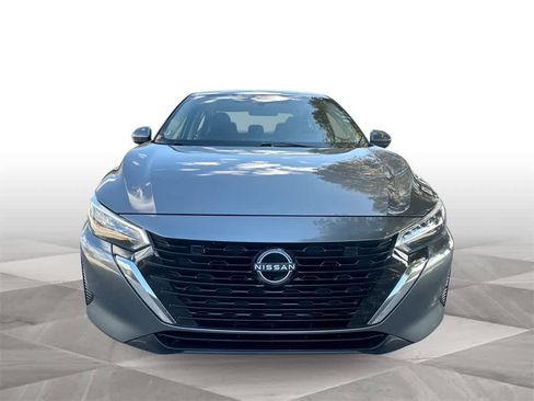 Used 2025 Nissan Sentra S image 3