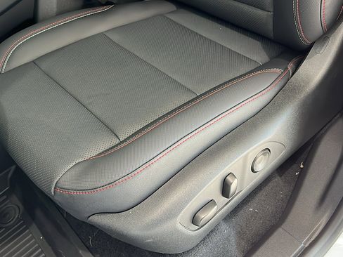 New 2026 Chevrolet Traverse Z71 image 16