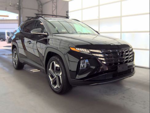 Used 2023 Hyundai Tucson Limited AWD/4WD image 4