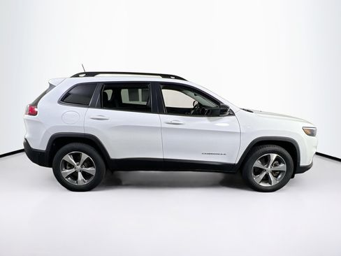Used 2022 Jeep Cherokee Limited AWD/4WD image 4
