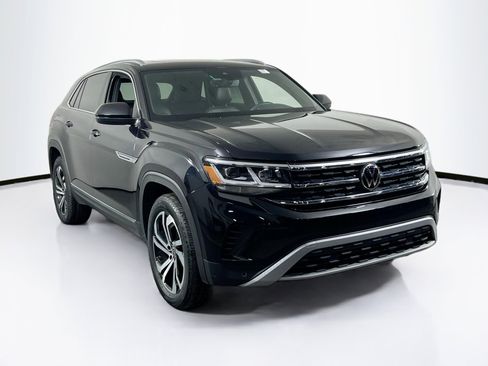 Used 2023 Volkswagen Atlas Cross Sport SEL AWD/4WD image 3