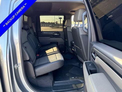 Used 2024 Chevrolet Silverado 2500 ZR2 w/ Technology Package AWD/4WD image 11