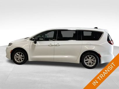 Certified 2026 Chrysler Pacifica Select
