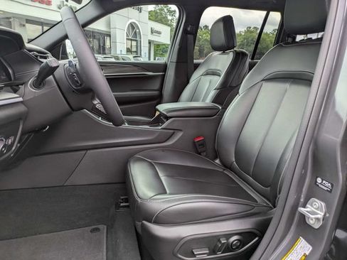 Used 2026 Jeep Grand Cherokee Limited w/ Limited Altitude Package RWD image 19
