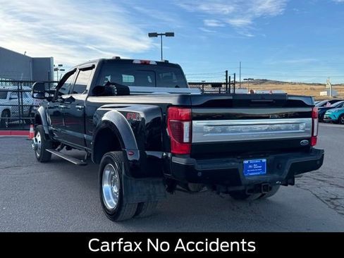 Certified 2022 Ford F450 Platinum w/ FX4 Off-Road Package image 3