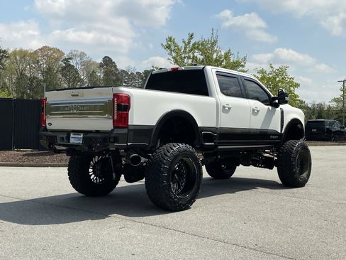 Used 2024 Ford F250 King Ranch AWD/4WD image 3