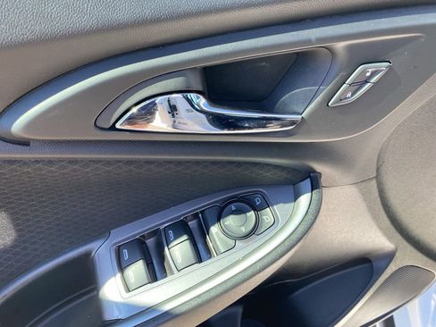 Used 2024 Chevrolet Malibu LT FWD image 20