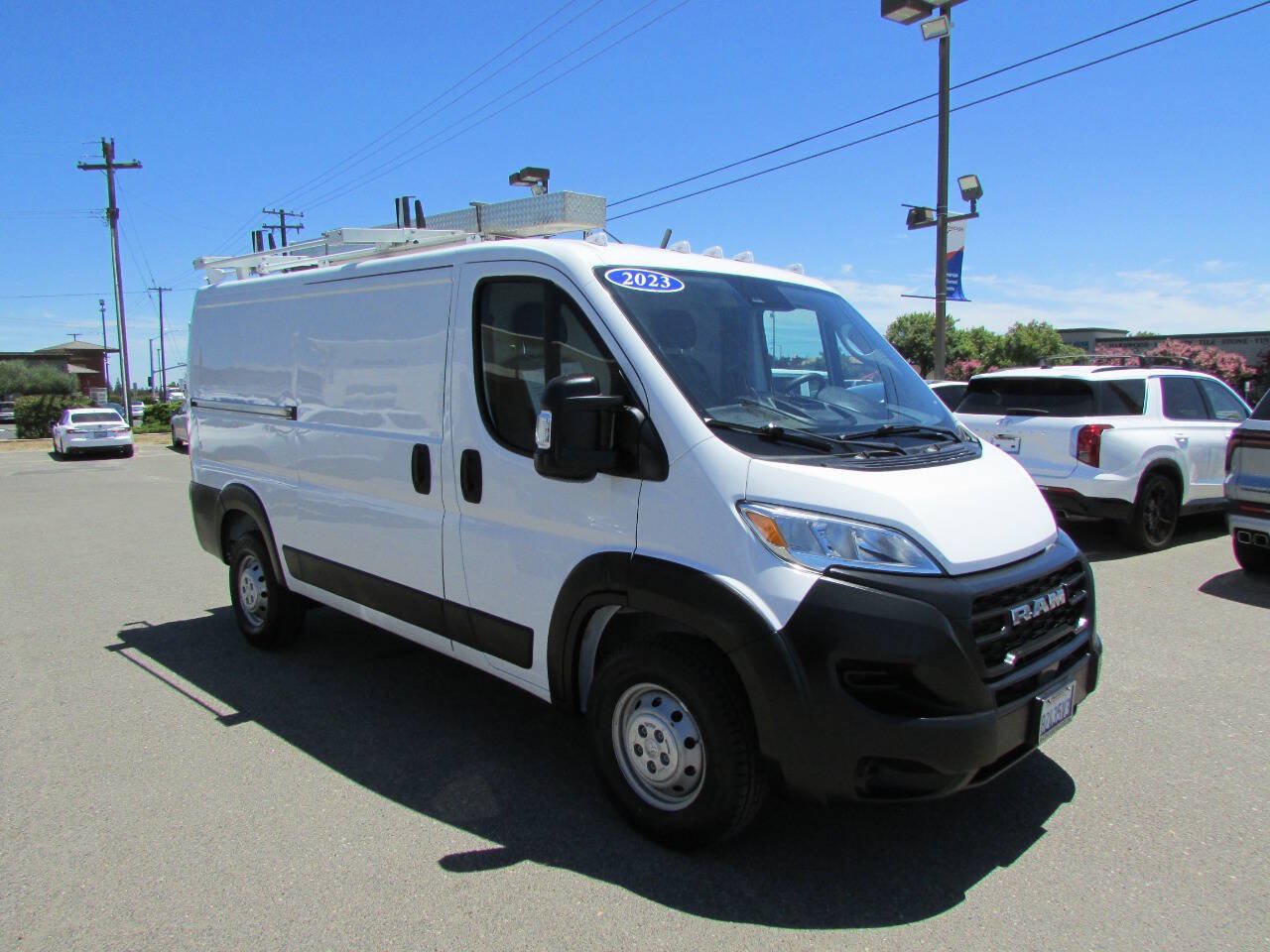 Used 2023 RAM ProMaster 2500 FWD image 2