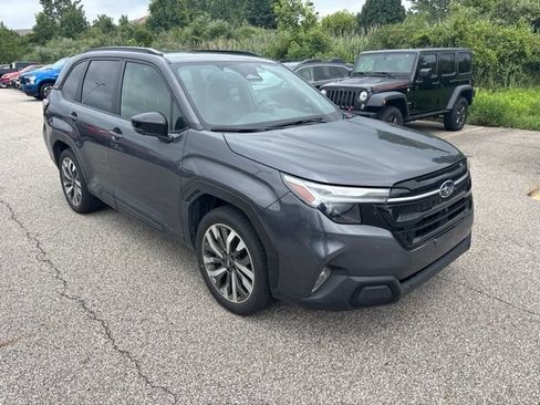 Certified 2025 Subaru Forester Touring AWD/4WD image 2