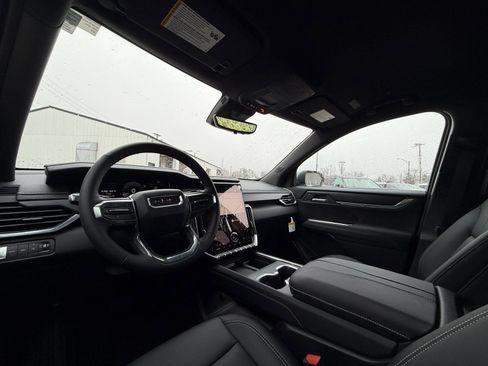 New 2026 GMC Acadia Elevation w/ Elevation Premium Package AWD/4WD image 19