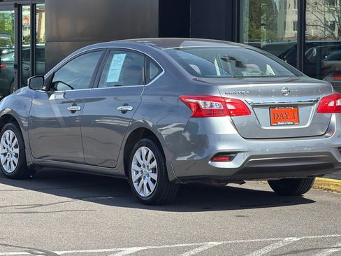 Used 2017 Nissan Sentra S FWD image 8