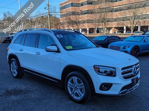 Used 2023 Mercedes-Benz GLB 250 4MATIC image 6